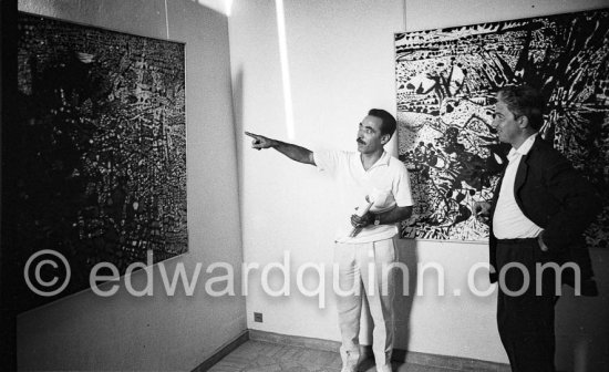 Michele Sapone and Mario Prassinos at the opening of an exhibition of Mario Prassinos. Musée Grimaldi, Antibes 1961. - Photo by Edward Quinn