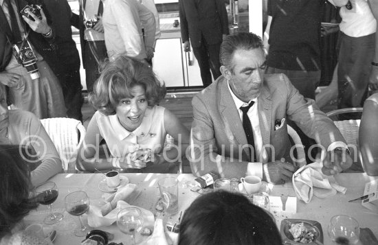 Anthony Quinn and Irina Demick. Cannes 1964. - Photo by Edward Quinn