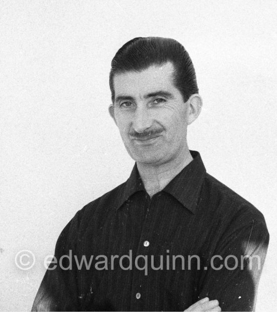 - Photo by Edward Quinn