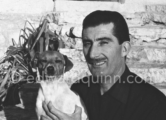 Edward Quinn and his mixed-breed Spotty at his home, Bv. de l\'observatoire, Nice 1955. - Photo by Edward Quinn