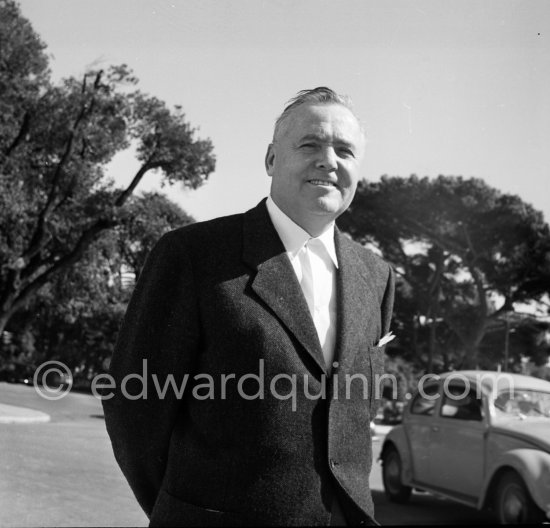 During filming of "The Racers": Hentry Hathaway. Monaco 1954. - Photo by Edward Quinn