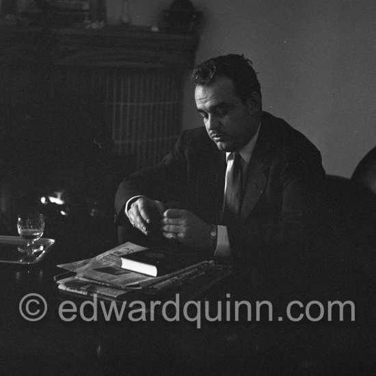 Prince Rainier of Monaco at Villa Iberia, Saint-Jean-Cap-Ferrat 1954. - Photo by Edward Quinn