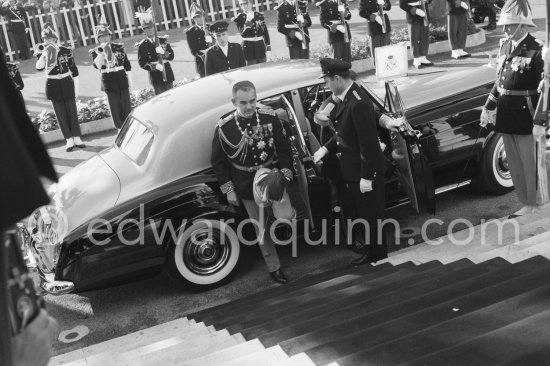 Prince Rainier. Fête nationale Monégasque. Monaco-Ville 1958. Car: 1956 Rolls-Royce Silver Cloud I, #LSXA243, Standard Steel Sports Saloon. Detailed info on this car by expert Klaus-Josef Rossfeldt see About/Additional Infos. - Photo by Edward Quinn