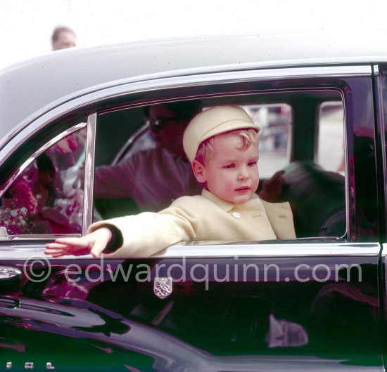 Prince Albert, return of Grace from US after her father’s funeral, at airport. Monaco 1961. - Photo by Edward Quinn