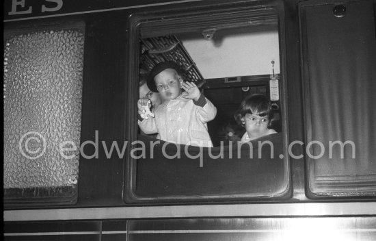 Prince Albert. Departure for Paris, with Princess Grace and Princess Caroline seen off at station by Prince Rainier, Monaco 1959. (Grace Kelly) - Photo by Edward Quinn