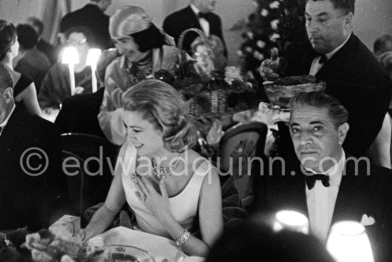 Princess Grace and Aristotle Onassis.
"Bal de la Rose" at the International Sporting Club. Monte Carlo 1960. (Grace Kelly) - Photo by Edward Quinn