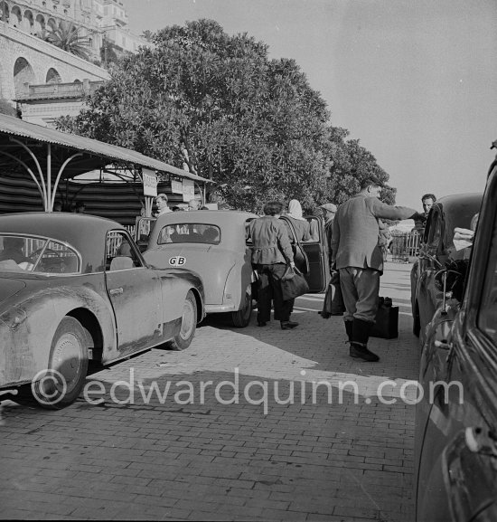 Arrival of participants, luggage storage, hotel service, insurance. Rallye Monte Carlo 1951. - Photo by Edward Quinn