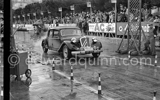 N° 160 Laroche / Radix on Citroën Traction Avant 15 six, undergoing the breaking and starting test. Cars will have to accelerate as fast as possible for 200 metres from a standing start, and then pull up in the shortest possible distance, for the cars have to keep a line between the axles. Rallye Monte Carlo 1951. - Photo by Edward Quinn