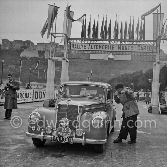 N° 23 Leiner / Freiherr von Jungenfed on Mercedes-Benz 220. Rallye Monte Carlo 1952. - Photo by Edward Quinn