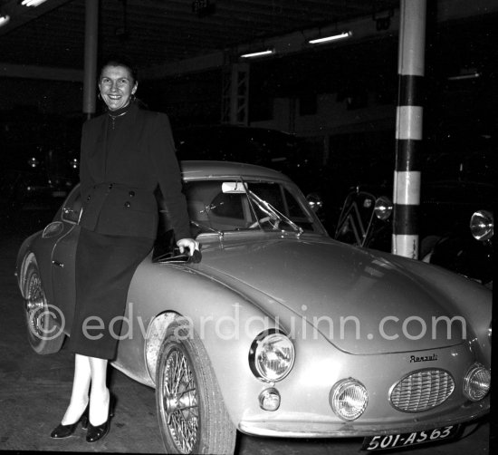 GGFH Motto Renault 4CV Coupe for Louis Rosier was built by Swiss mechanic Hansruedi Hauri and Italian (Turin) coachbuilding company Rocco Motto. The body was very light and the car\'s weight was only 465kg. The car was powered by a tuned and bored 4CV engine with 904cc and 55 to 62HP. GFH is for the creator-names: G - Mr Granjean/Swiss race-driver - gives ideas for the planed sport-use, F - Mr Ferry/French motor-tuner ; H - Hansruedi Hauri/Renault-dealer in Biel/CH and creator of the idea. The carosserie comes from Motto/Italia. Monaco 1953. - Photo by Edward Quinn