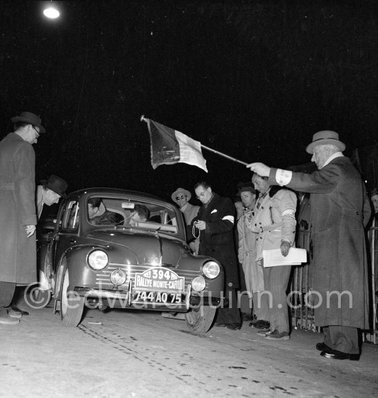 N° 394 Redele / Pons on Renault 4 CV. Rallye Monte Carlo 1953. - Photo by Edward Quinn