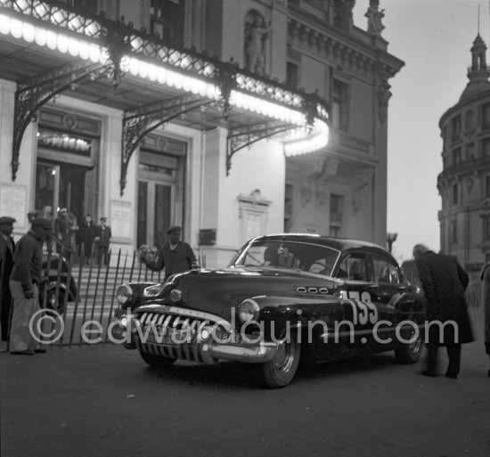 N° 139 Ascione / Le Scauff on Buick in front of Casino Monte Carlo. Rallye Monte Carlo 1954. - Photo by Edward Quinn