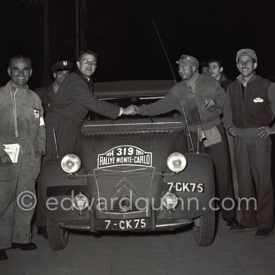 N° 319 Michel Berbier / Jacques Duvey on Citroën 2CV A. Rallye Monte Carlo 1954. - Photo by Edward Quinn