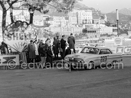 N° 223 Ljungfeldt / Haggbom on Ford Falcon Futura Sprint. Rallye Monte Carlo 1963. - Photo by Edward Quinn