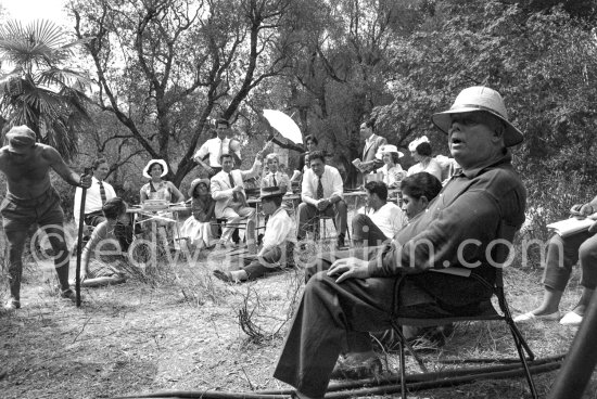 Jean Renoir during filming of "Le Déjeuner sur l’herbe" at the Auguste Renoir house. Cagnes-sur-Mer 1959 - Photo by Edward Quinn