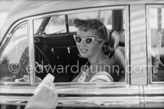 The American actress Debbie Reynolds was discovered in a beauty contest. She was marketed by MGM as "The Legion of Decency\'s answer to Brigitte Bardot". Nice Airport 1957. Car: 1957 Rolls-Royce Silver Cloud I, #LSDD272, left-hand drive Standard Steel Sport Saloon. Detailed info on this car by expert Klaus-Josef Rossfeldt see About/Additional Infos. - Photo by Edward Quinn