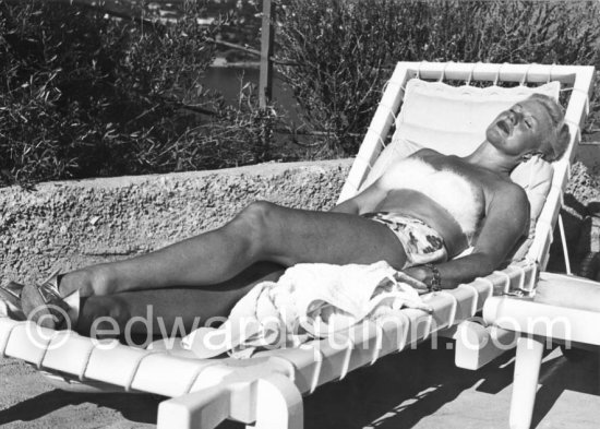 Ginger Rogers at Monte Carlo Beach 1952. - Photo by Edward Quinn