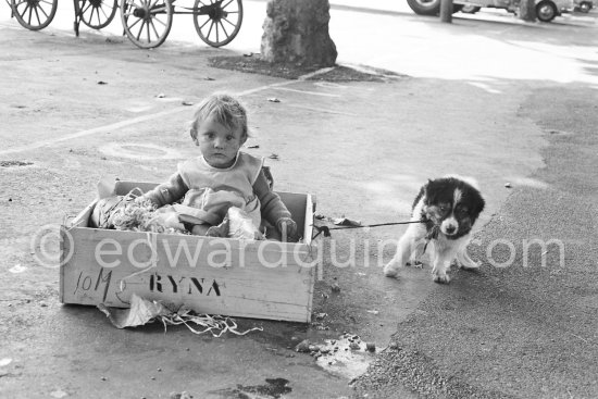 Gypsies on the occasion of the yearly pilgrimage and festival of the Gypsies in honor of Saint Sara, Saintes-Maries-de-la-Mer in 1953. - Photo by Edward Quinn