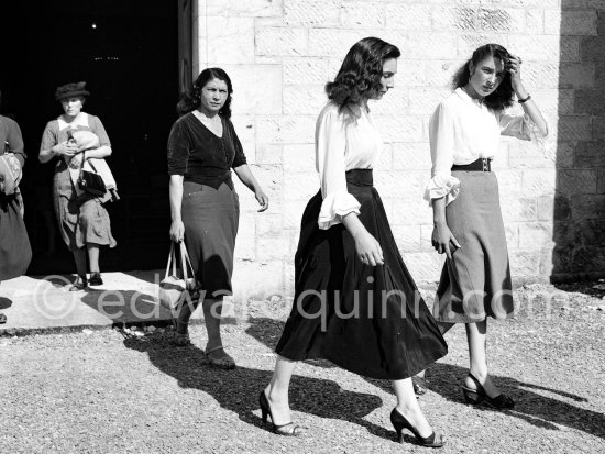 Gypsies on the occasion of the yearly pilgrimage and festival of the Gypsies in honor of Saint Sara, Saintes-Maries-de-la-Mer in 1953. - Photo by Edward Quinn