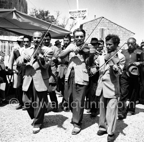 Gypsies on the occasion of the yearly pilgrimage and festival of the Gypsies in honor of Saint Sara, Saintes-Maries-de-la-Mer in 1953. - Photo by Edward Quinn