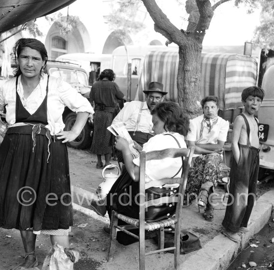 Gypsies on the occasion of the yearly pilgrimage and festival of the Gypsies in honor of Saint Sara, Saintes-Maries-de-la-Mer in 1953. - Photo by Edward Quinn