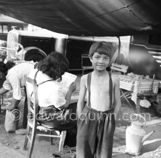 Gypsies on the occasion of the yearly pilgrimage and festival of the Gypsies in honor of Saint Sara, Saintes-Maries-de-la-Mer in 1953. - Photo by Edward Quinn