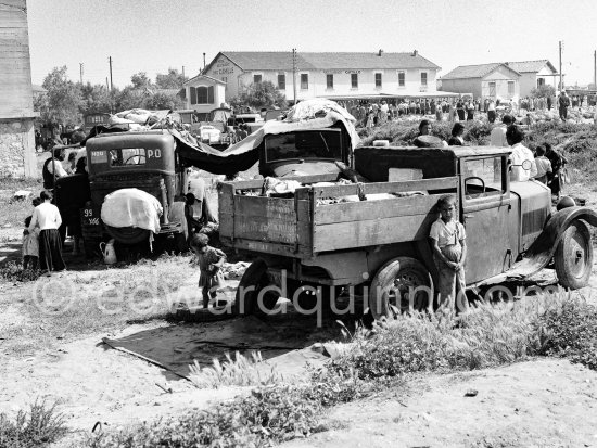 Gypsies on the occasion of the yearly pilgrimage and festival of the Gypsies in honor of Saint Sara, Saintes-Maries-de-la-Mer in 1953. - Photo by Edward Quinn