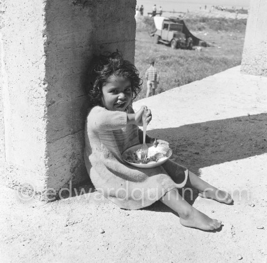 Gypsies on the occasion of the yearly pilgrimage and festival of the Gypsies in honor of Saint Sara, Saintes-Maries-de-la-Mer in 1953. - Photo by Edward Quinn