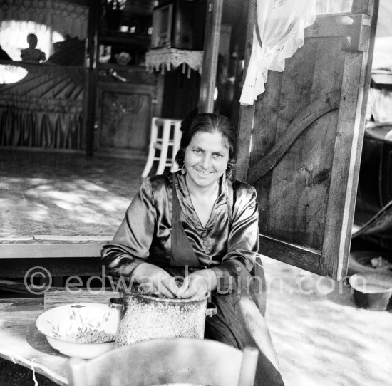 Gypsies on the occasion of the yearly pilgrimage and festival of the Gypsies in honor of Saint Sara, Saintes-Maries-de-la-Mer in 1953. - Photo by Edward Quinn