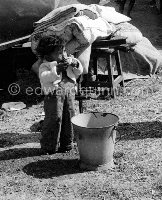 Gypsies on the occasion of the yearly pilgrimage and festival of the Gypsies in honor of Saint Sara, Saintes-Maries-de-la-Mer in 1953. - Photo by Edward Quinn