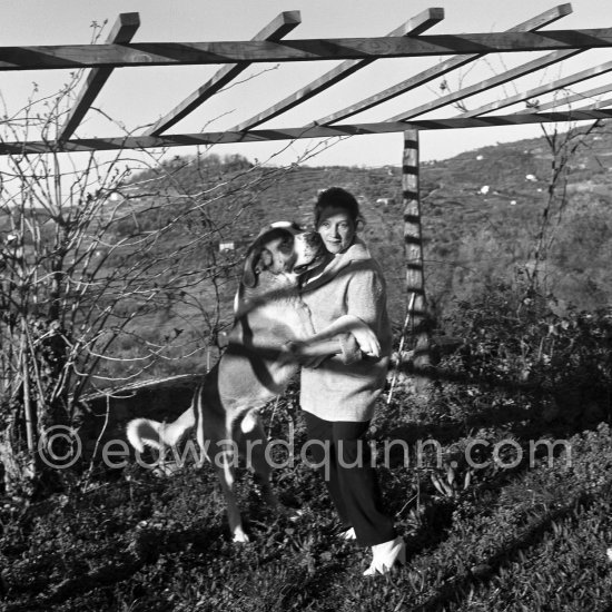 Comtesse Consuelo, widow of Saint-Exupéry. Magagnosc 1957. - Photo by Edward Quinn