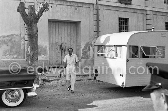 Frank Sinatra. During filming of "Kings Go Forth". Tourrettes-sur-Loup, 1957. Car: 1954 Cadillac - Photo by Edward Quinn