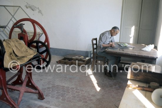 Graham Sutherland working on a copper plate at La Villa Blanche, Menton 1976. - Photo by Edward Quinn