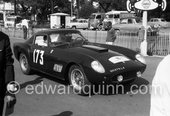 André Simon (F) / Jean Thépenier (F), Ferrari GT LWB Berlinetta 0973GT, 44th. Tour de France de l\'Automobile 1959, Nice. - Photo by Edward Quinn
