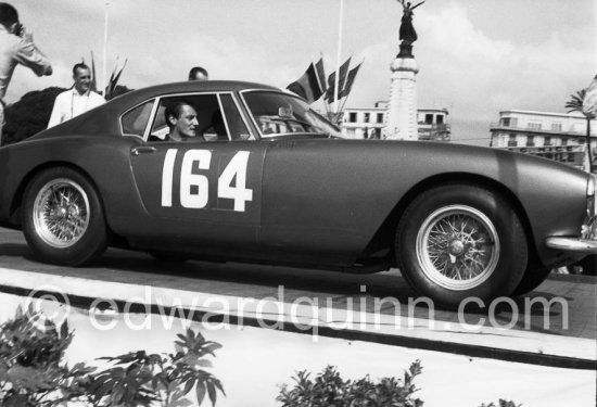 Jean Lucas (F) / Jean-François Malle.(F), Ferrari 250 GT Interim Berlinetta 1461GT, accident. Tour de France de l\'Automobile 1959, Nice. - Photo by Edward Quinn