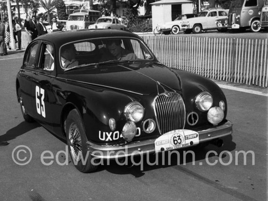 Gawaine Baillie (UK) Peter Jopp (UK), Jaguar Mk1. Tour de France de l\'Automobile 1959, Nice. - Photo by Edward Quinn