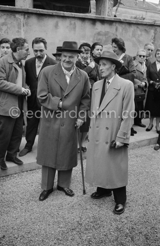 From left: André Verdet, Michele Sapone, Pablo Picasso\'s tailor, Maurice Thorez, leader of the French Communist Party (PCF) and Paul Derigon, the mayor of Vallauris. On the occasion of the unveiling of Picasso\'s mural "The Fall of Icarus" ("La chute d\'Icare") for the conference hall of UNESCO building in Paris. Vallauris, 29 March 1958. - Photo by Edward Quinn