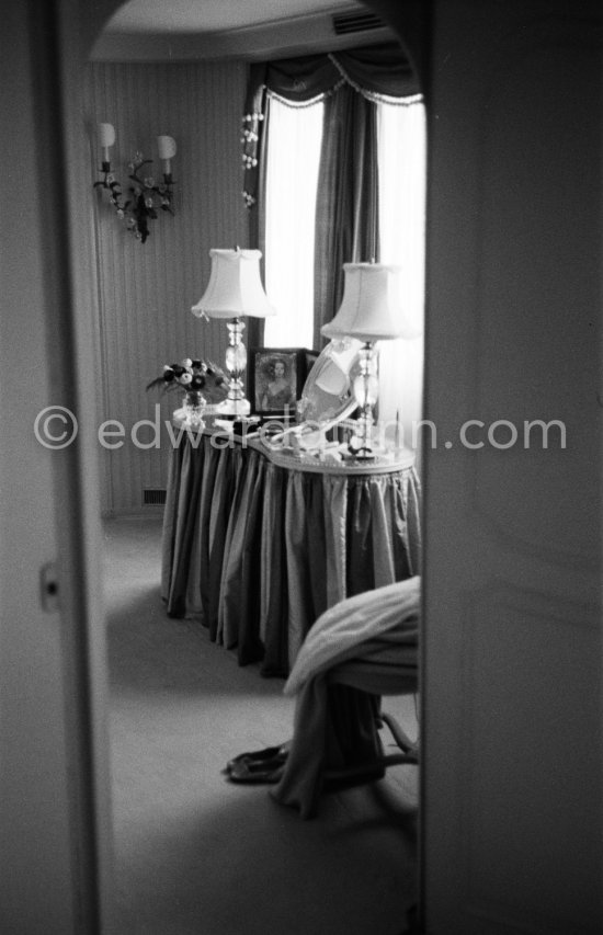 On board Onassis' yacht Christina. Monaco harbor 1957. - Photo by Edward Quinn