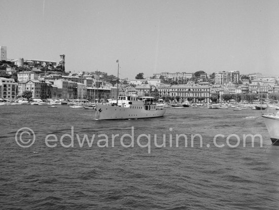Yacht Olnico, Cannes 1953. - Photo by Edward Quinn