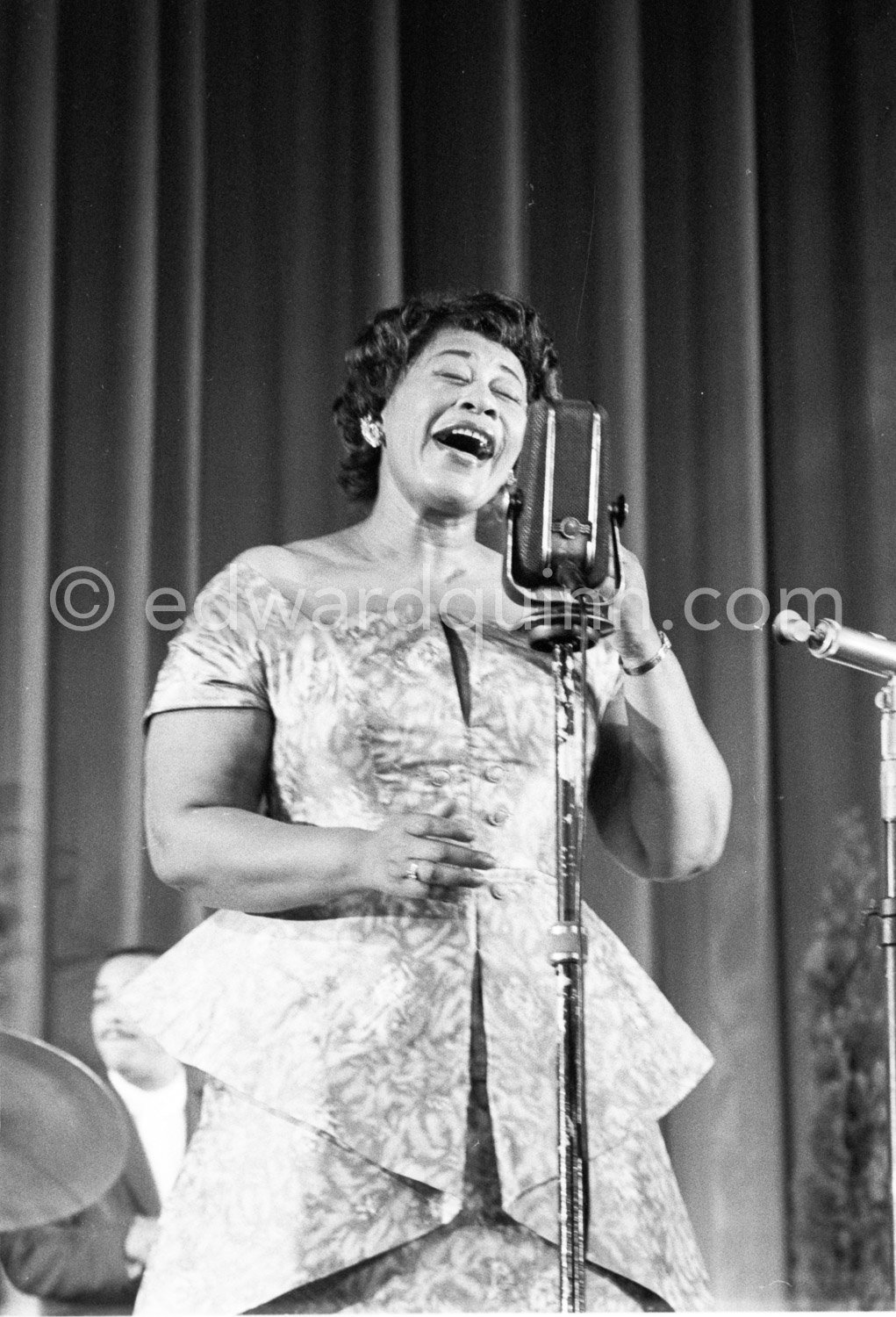 Ella Fitzgerald. Festival de Jazz, Nice 1958. Edward Quinn Photographer
