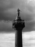 Nelson Pillar, O'Connell Street/Earl Street (demolished 8 March 1966), Dublin 1963. - Photo by Edward Quinn