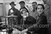 At the German Industries Fair (10. Deutsche Industrieausstellung). Messe Berlin 1952. - Photo by Edward Quinn