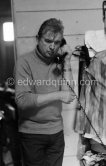 Francis Bacon at his Reece Mews kitchen. London 1978. - Photo by Edward Quinn