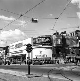 Konditorei Café Kranzler, Kurfürstendamm, Berlin 1952. - Photo by Edward Quinn