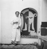 Jean Cocteau at Villa Santo Sospir. Saint-Jean-Cap-Ferrat 1952. - Photo by Edward Quinn