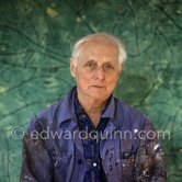 Max Ernst. Behind him the painting "Tremblement de terre printanier". Seillans 1966. - Photo by Edward Quinn