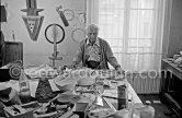 Max Ernst working on sculpture "L'oiseau Janus" ("Vogel Janus") at his studio in Paris 1974. - Photo by Edward Quinn