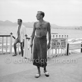 Jacques Fath, French couturier on the Croisette, Cannes 1954. - Photo by Edward Quinn