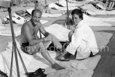 Stirling Moss and his Canadien wife Katie relaxing at the Côte d'Azur 1958. - Photo by Edward Quinn