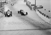 Henry Taylor (winner), (150) Cooper T52-BMC, X. (Inter Auto Course), (90) Elva-DKW. Grand Prix Monaco Junior 1960. - Photo by Edward Quinn
